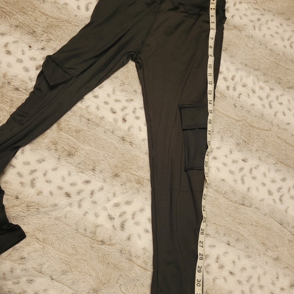 Leggings, w 4 pockets, Blk size Med. Brand New - Picture 7 of 12